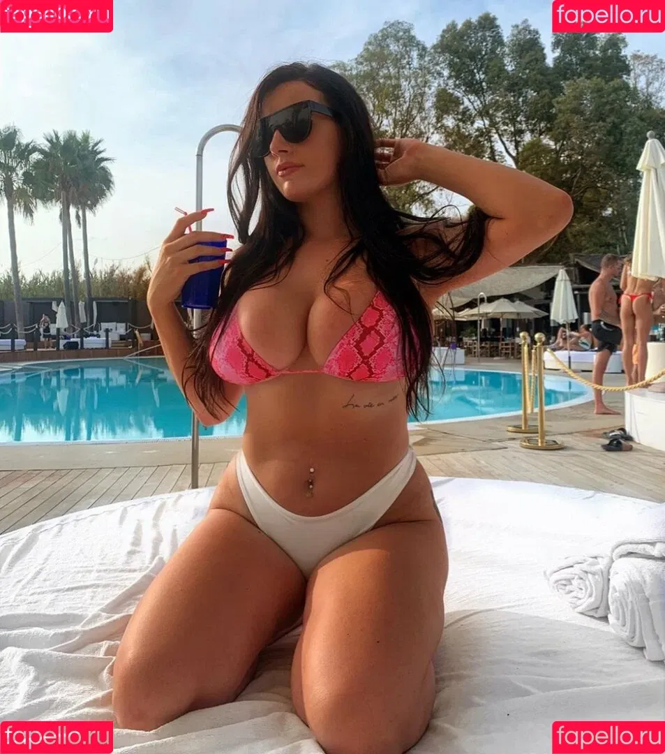 Ciara Lennon Onlyfans Photo Gallery 
