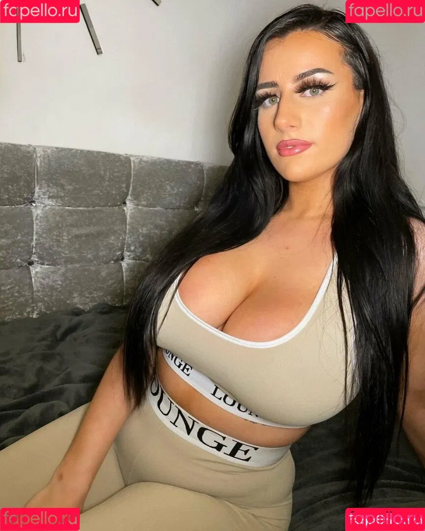 Ciara Lennon Onlyfans Photo Gallery 