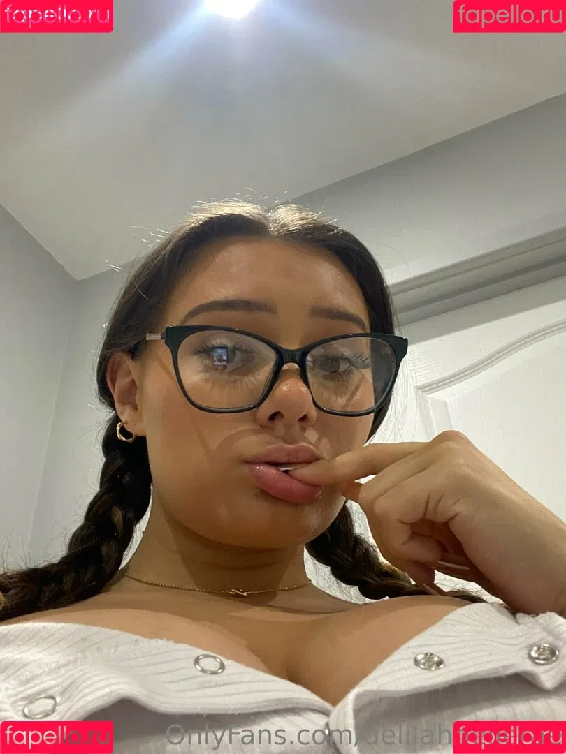 delilahbellerae Onlyfans Photo Gallery 