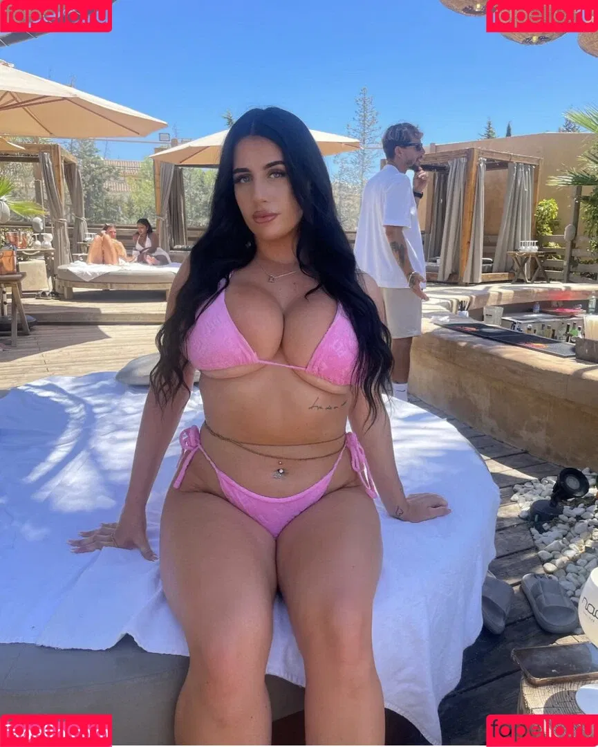 Ciara Lennon Onlyfans Photo Gallery 