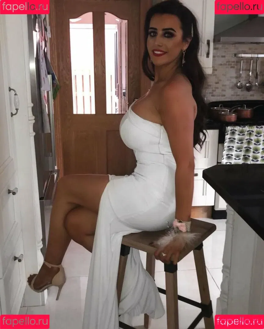 Ciara Lennon Onlyfans Photo Gallery 