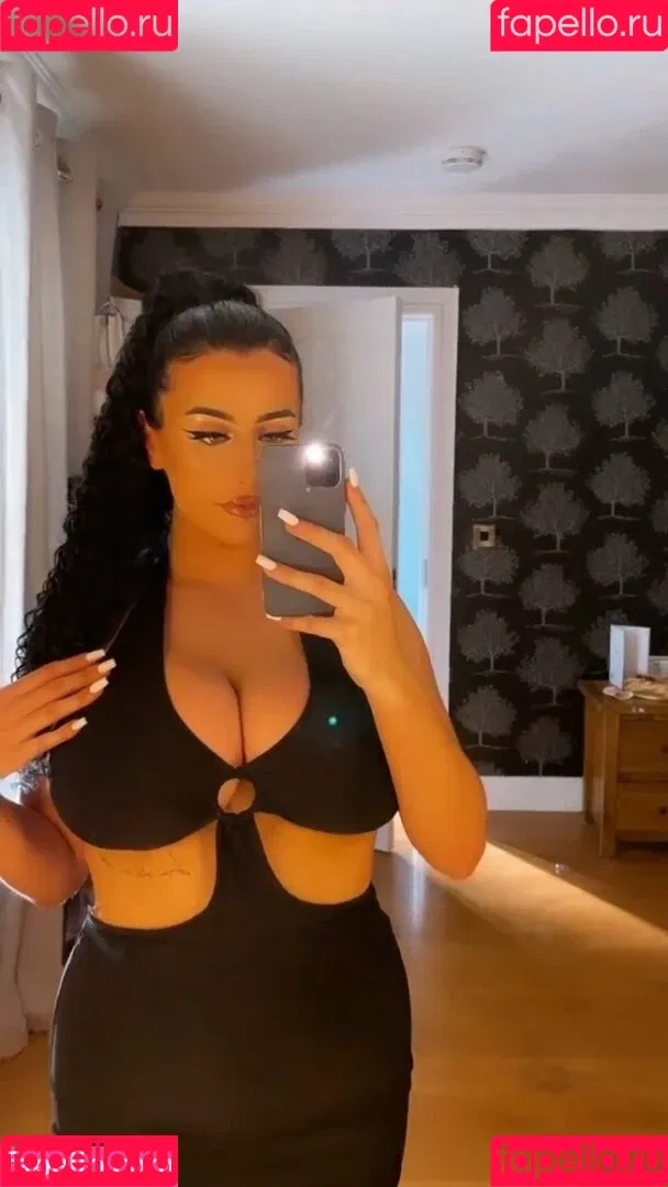 Ciara Lennon Onlyfans Photo Gallery 
