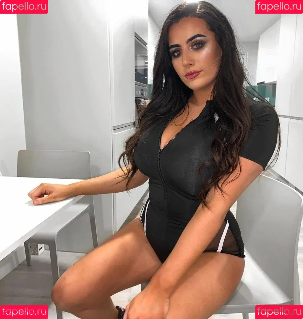 Ciara Lennon Onlyfans Photo Gallery 