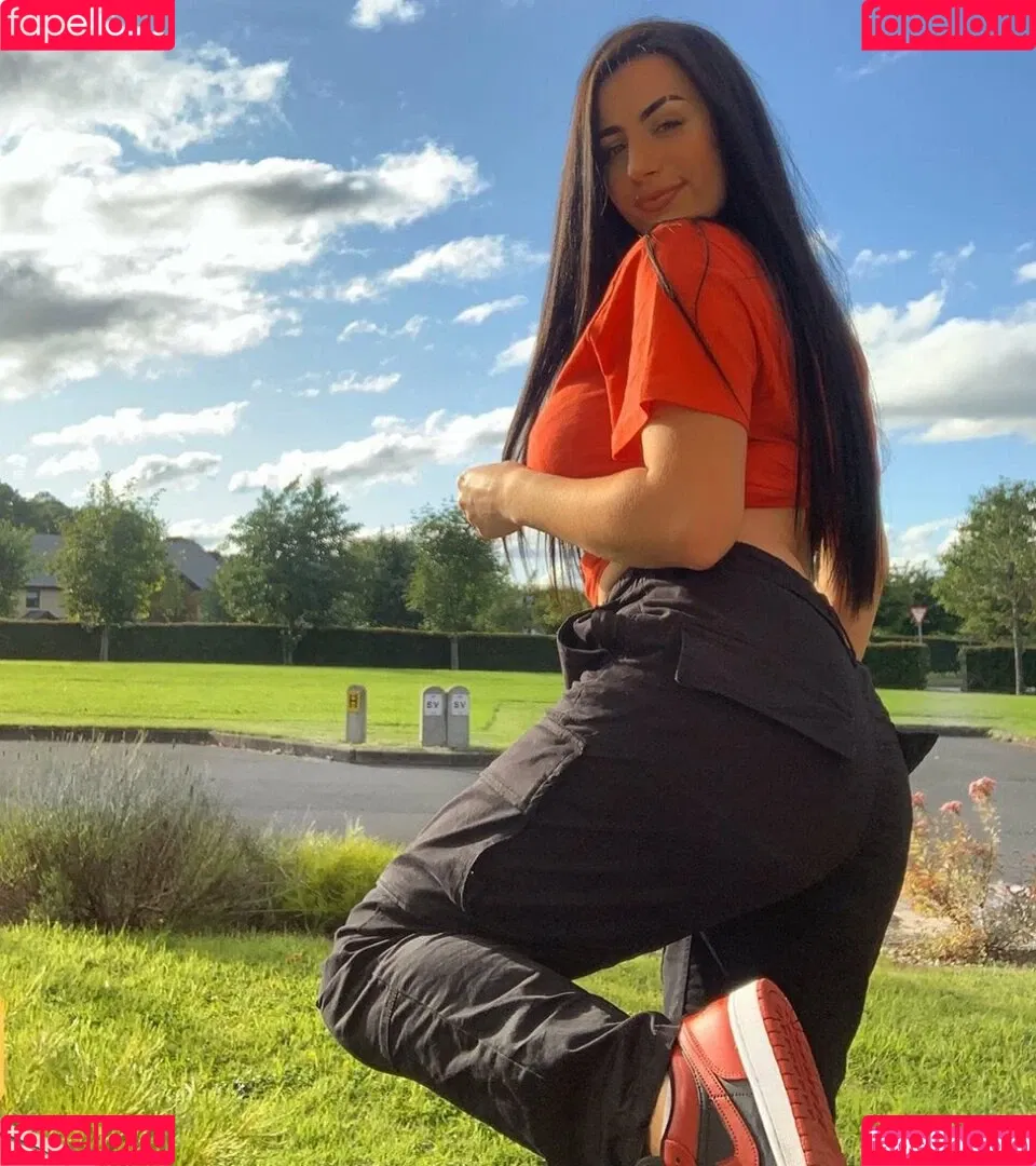 Ciara Lennon Onlyfans Photo Gallery 