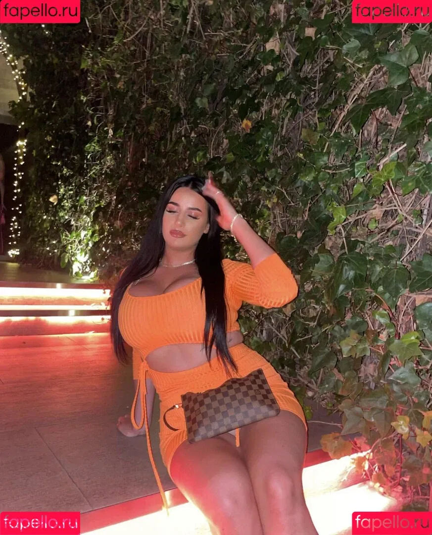 Ciara Lennon Onlyfans Photo Gallery 