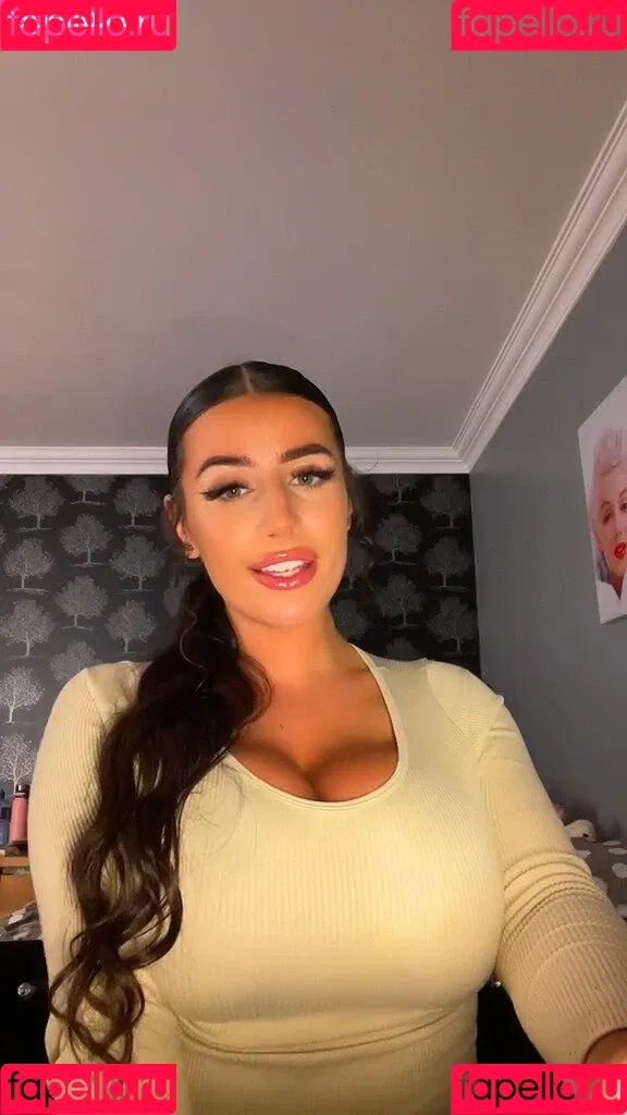 Ciara Lennon Onlyfans Photo Gallery 