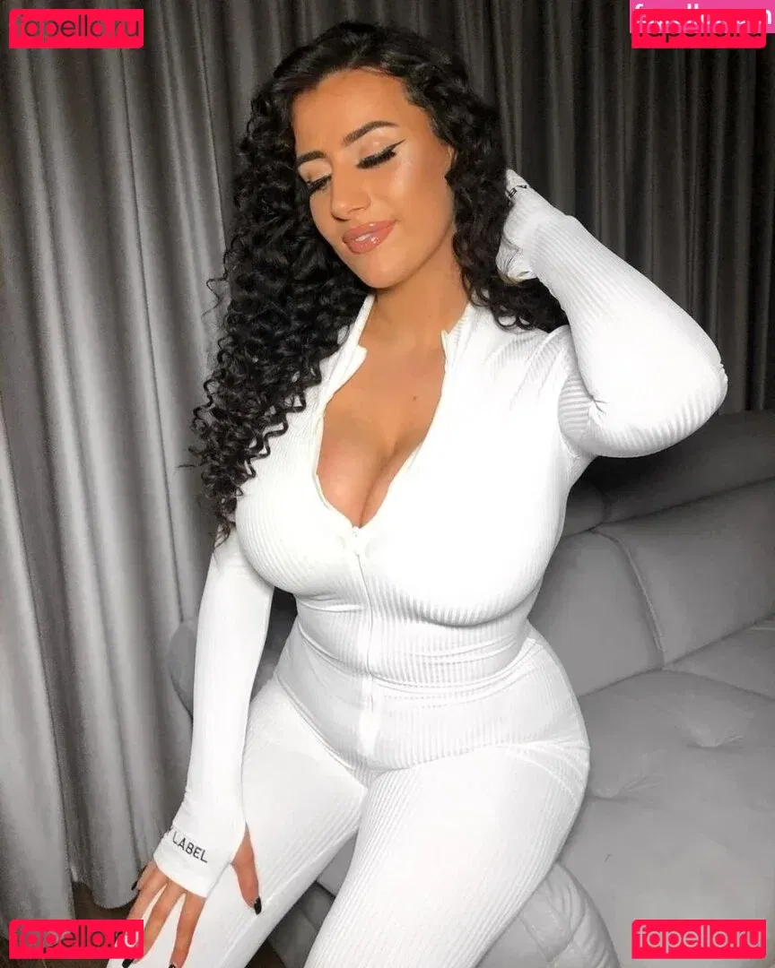 Ciara Lennon Onlyfans Photo Gallery 