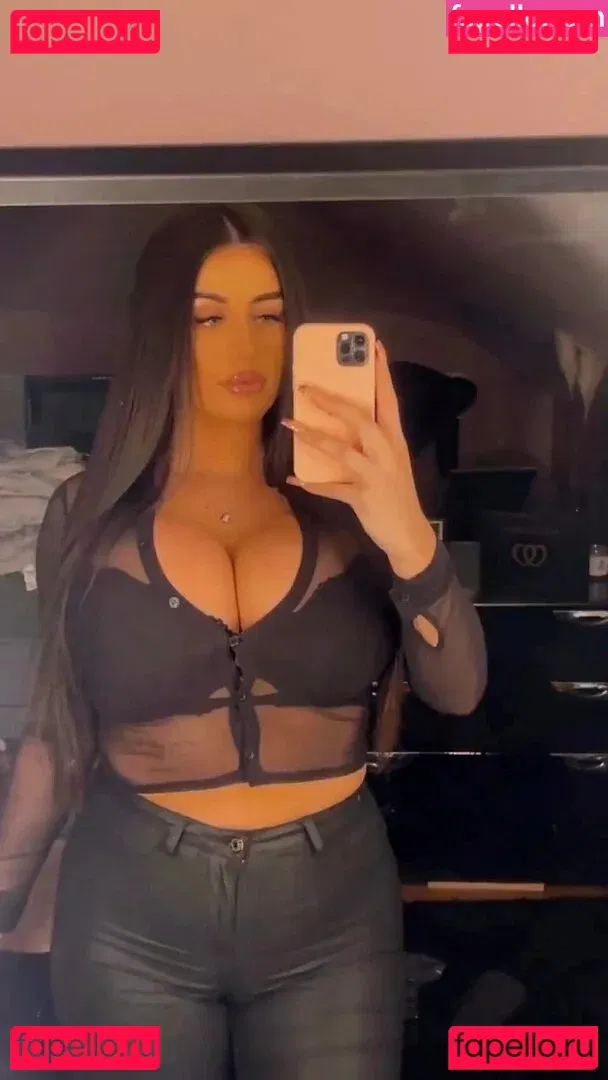 Ciara Lennon Onlyfans Photo Gallery 