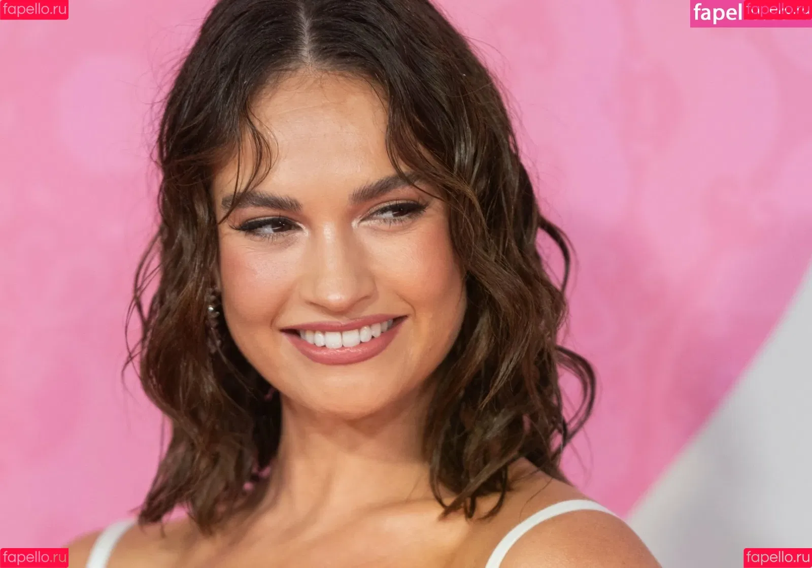 Lily James Onlyfans Photo Gallery 