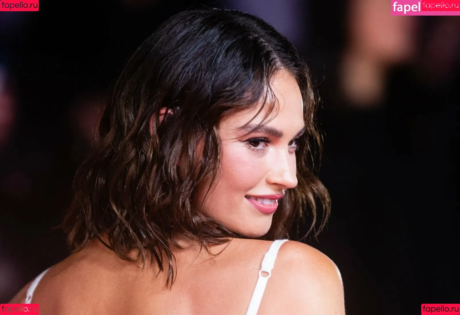 Lily James Onlyfans Photo Gallery 