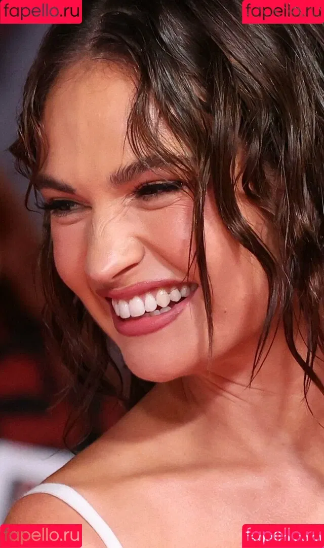 Lily James Onlyfans Photo Gallery 