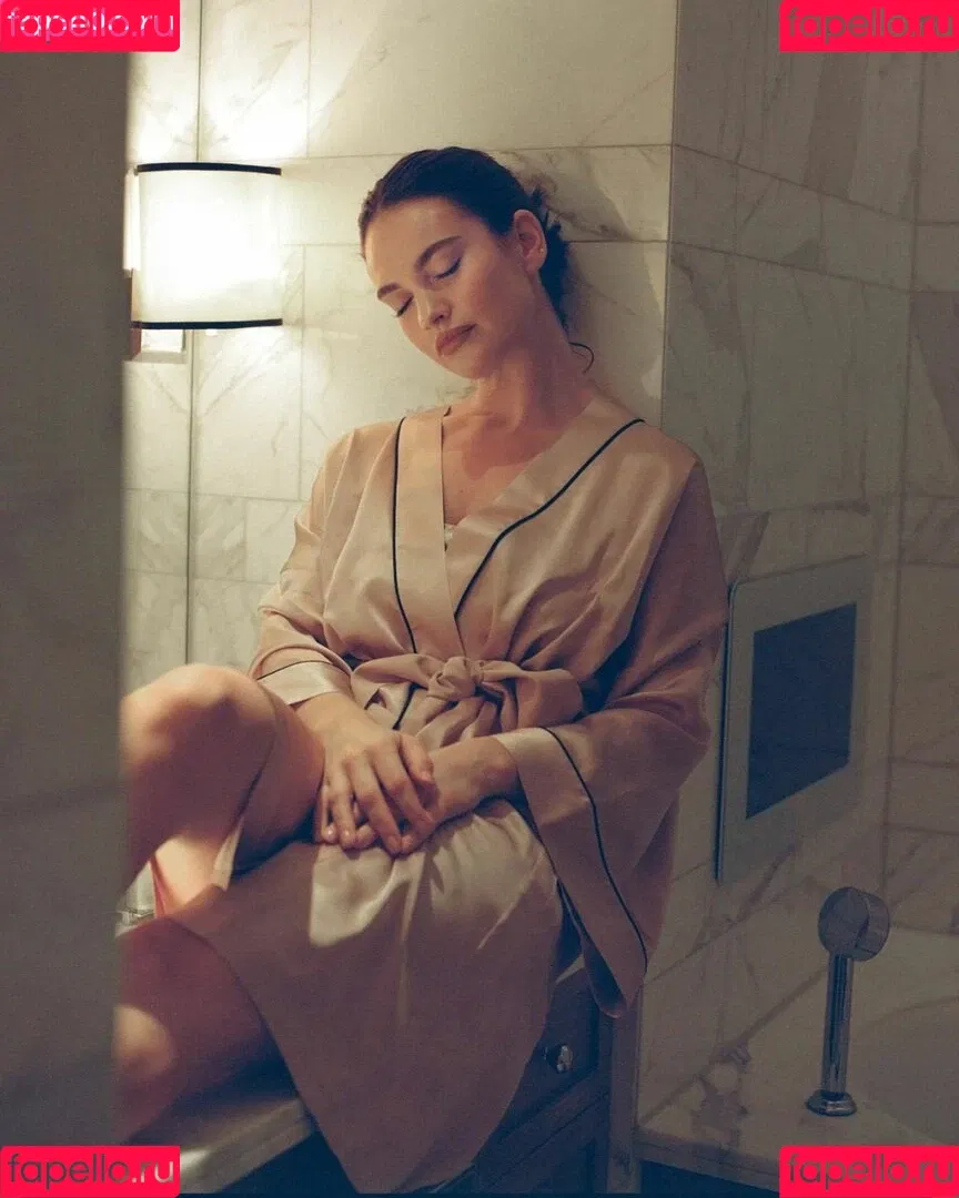 Lily James Onlyfans Photo Gallery 