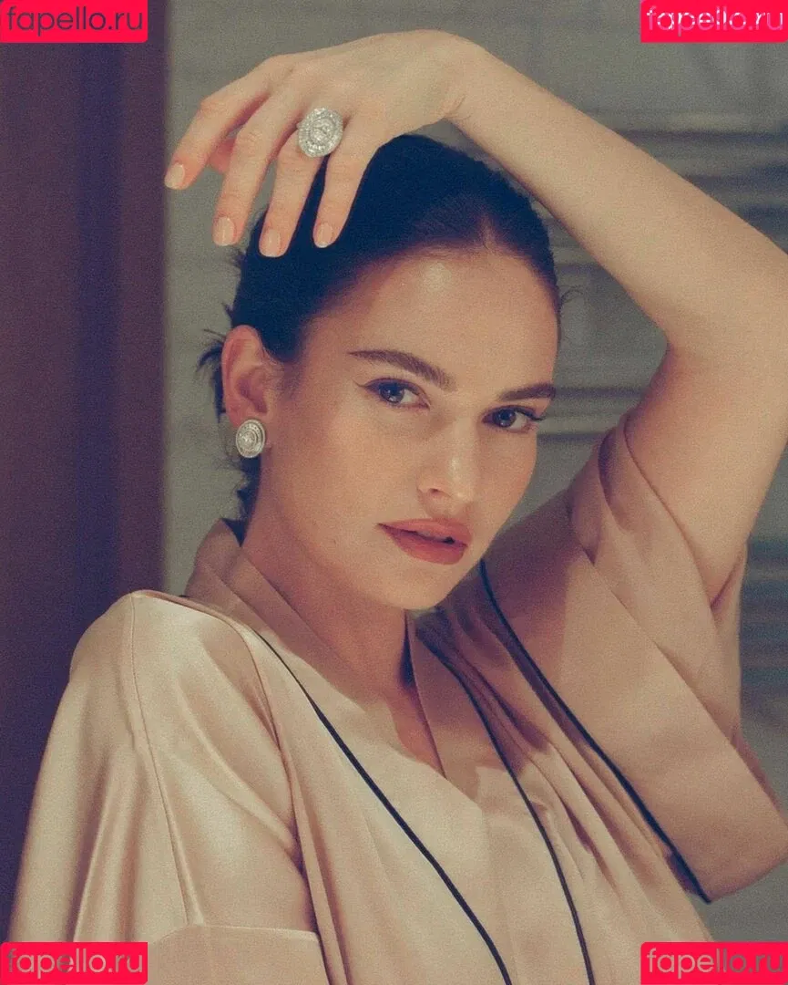 Lily James Onlyfans Photo Gallery 