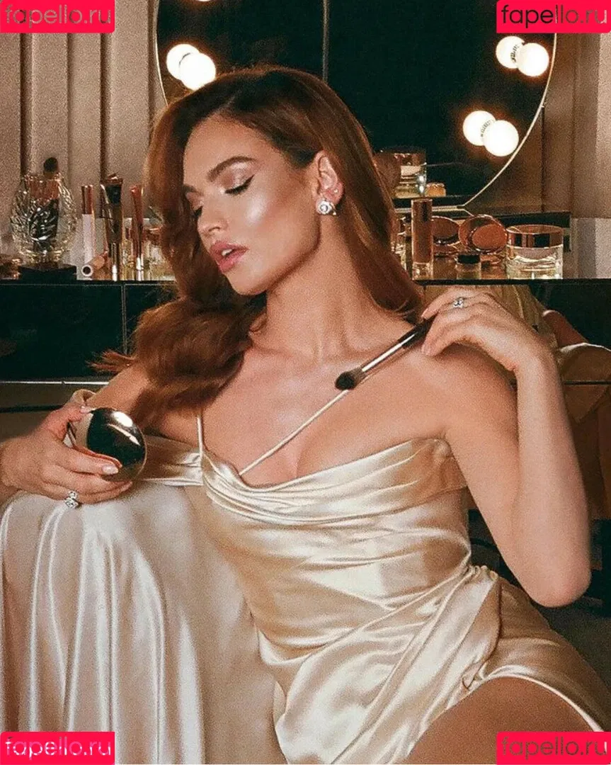 Lily James Onlyfans Photo Gallery 
