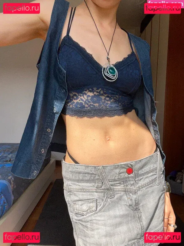 Vinted Onlyfans Photo Gallery 