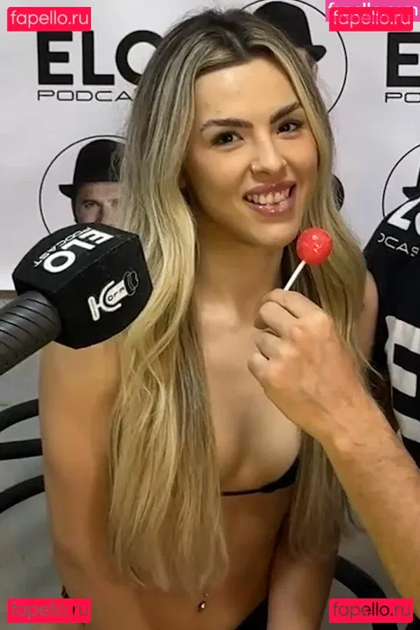 Marcela Soares Onlyfans Photo Gallery 