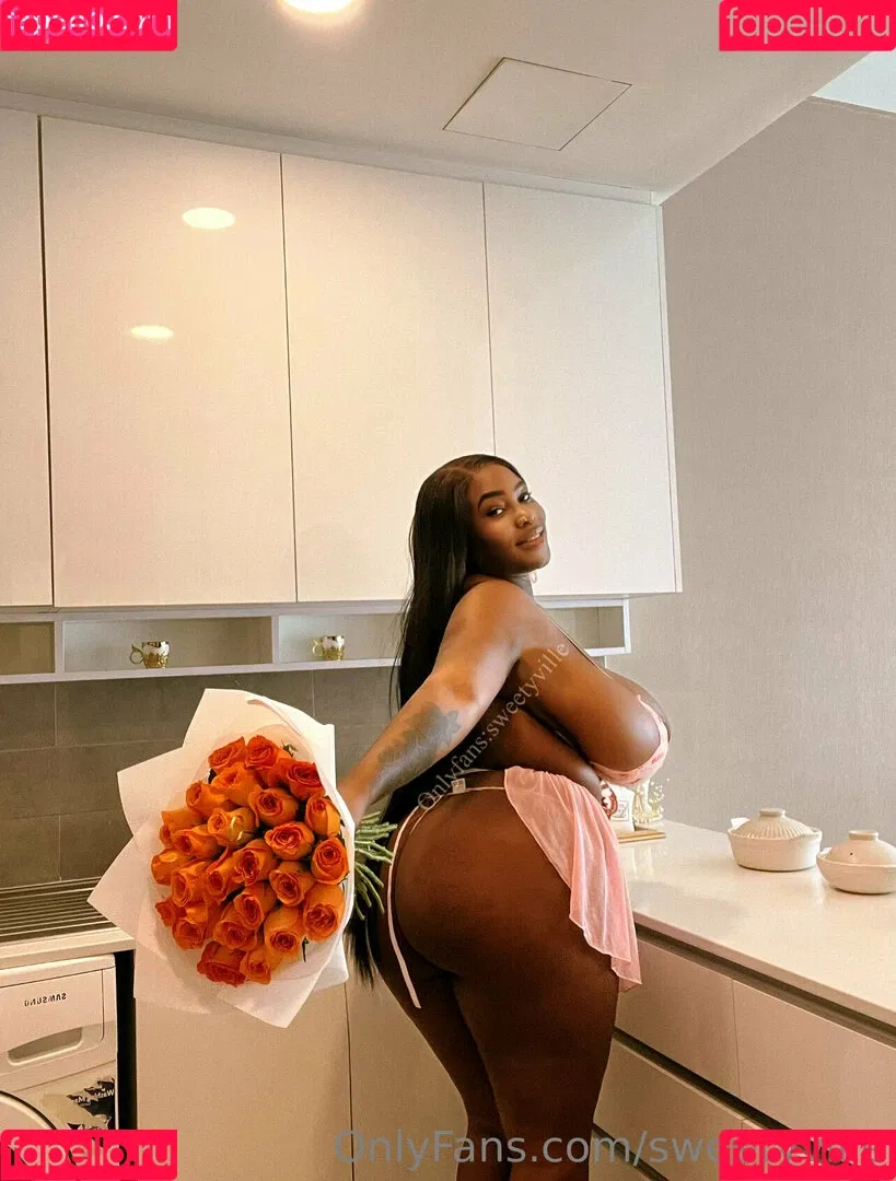 sweetyville Onlyfans Photo Gallery 