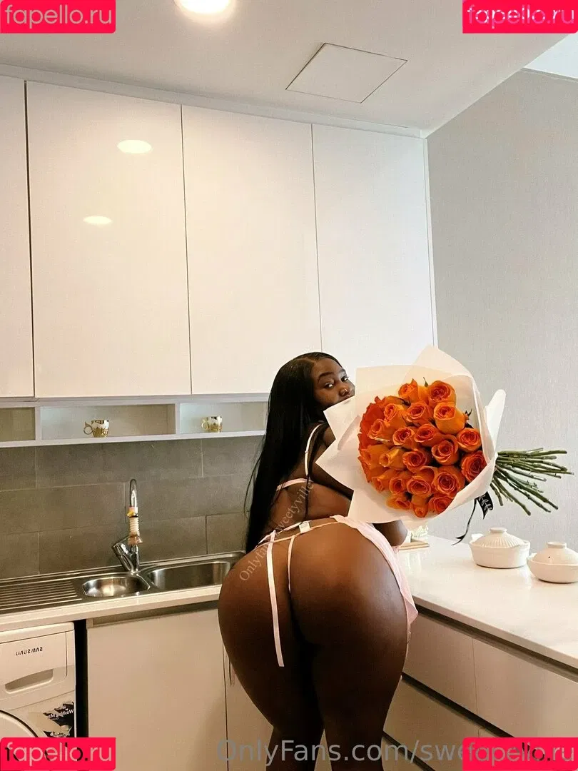 sweetyville Onlyfans Photo Gallery 