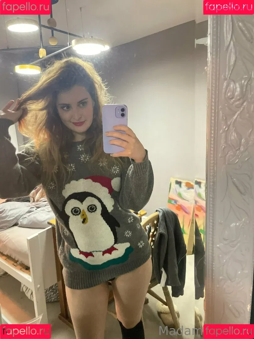 Madame Cersei Onlyfans Photo Gallery 
