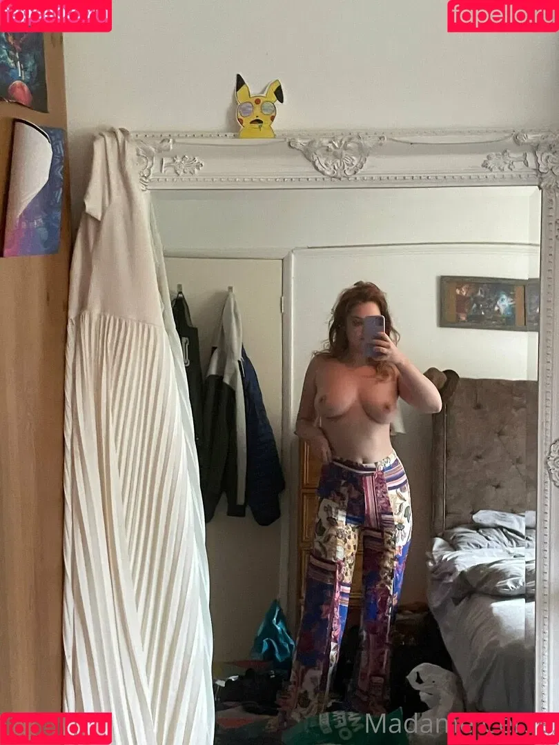 Madame Cersei Onlyfans Photo Gallery 