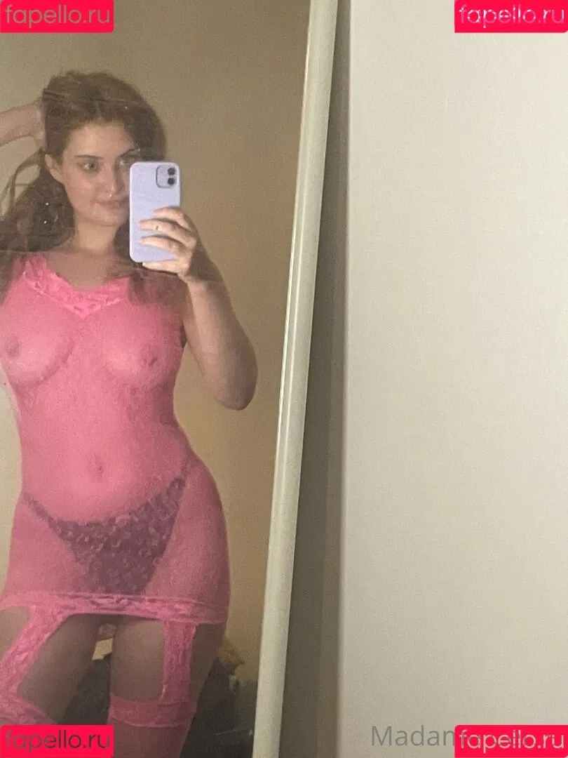 Madame Cersei Onlyfans Photo Gallery 