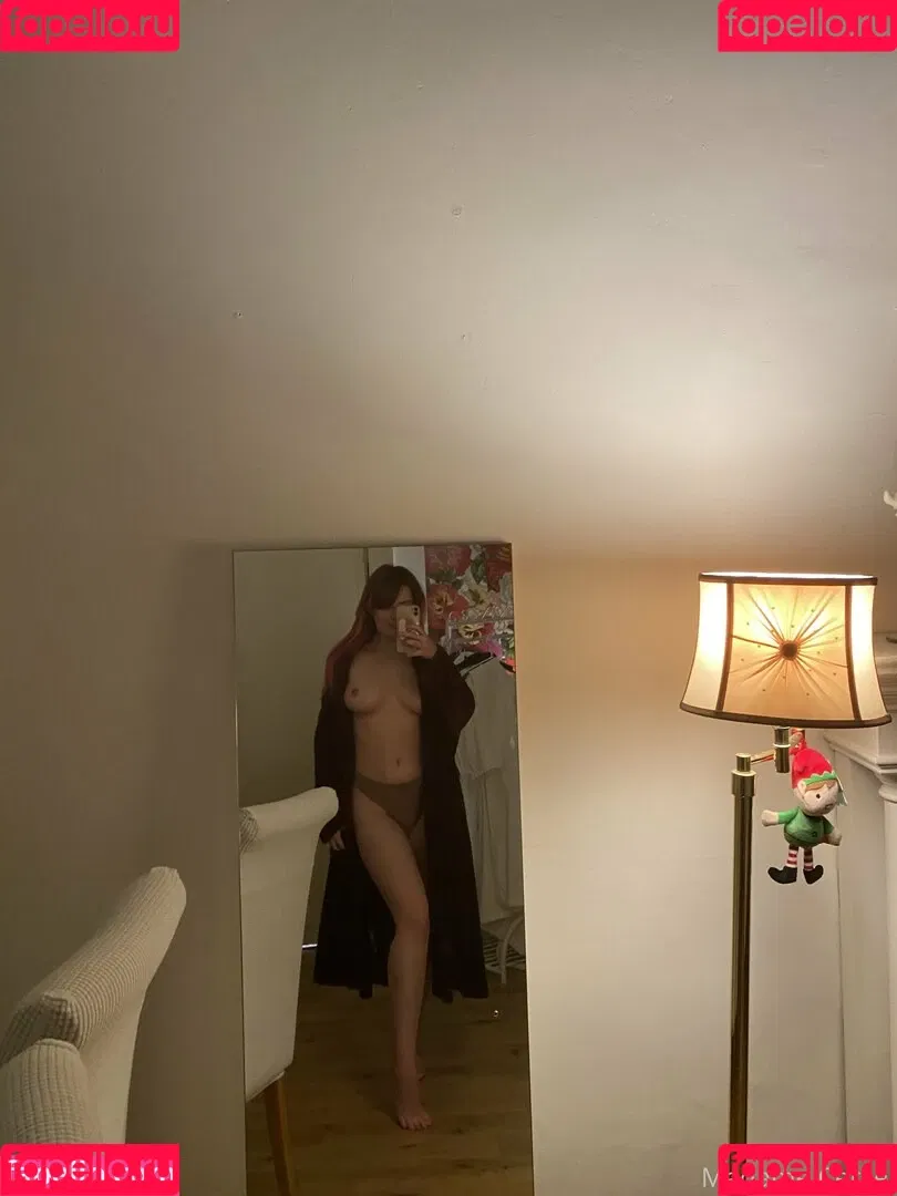 Madame Cersei Onlyfans Photo Gallery 