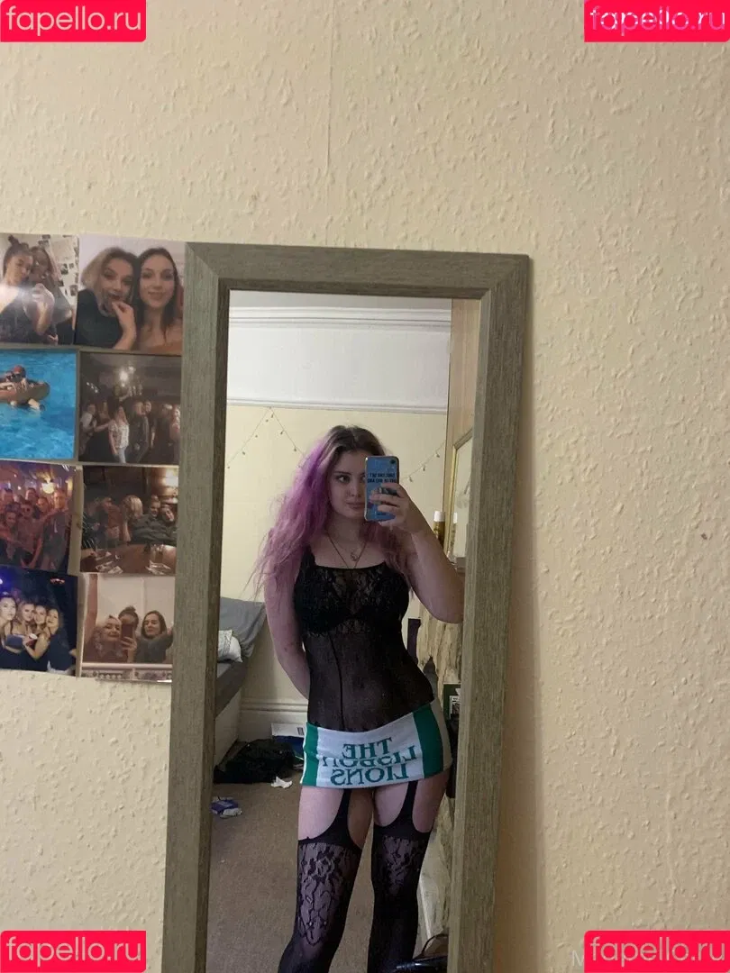 Madame Cersei Onlyfans Photo Gallery 