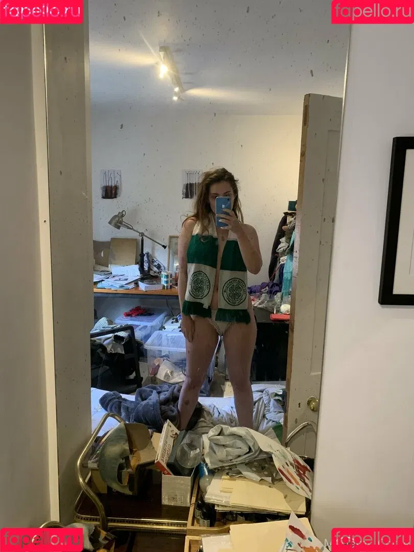 Madame Cersei Onlyfans Photo Gallery 