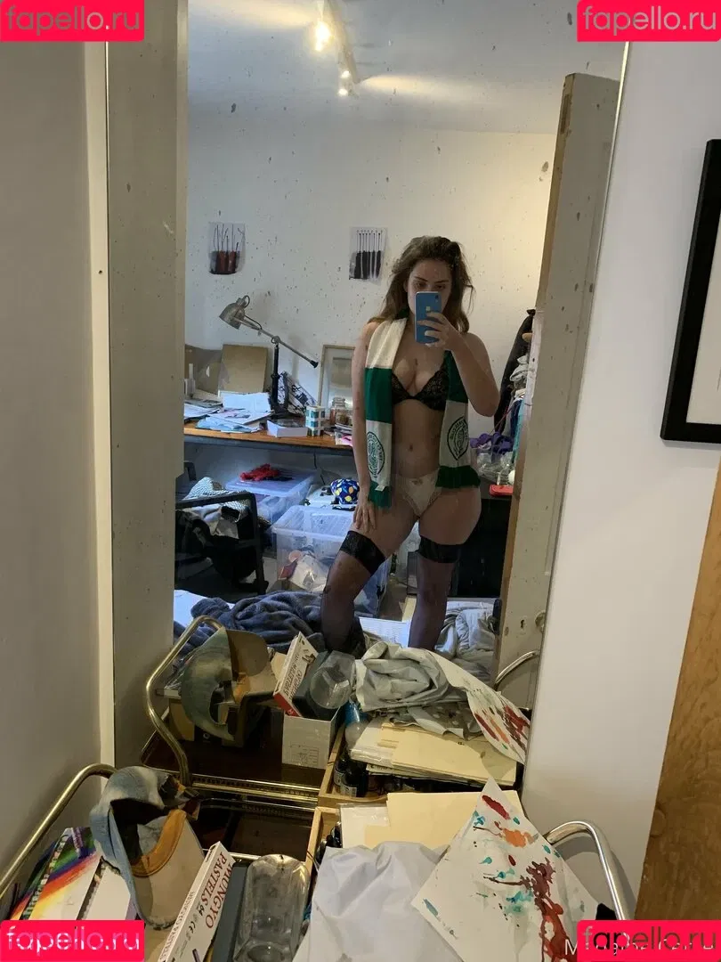Madame Cersei Onlyfans Photo Gallery 
