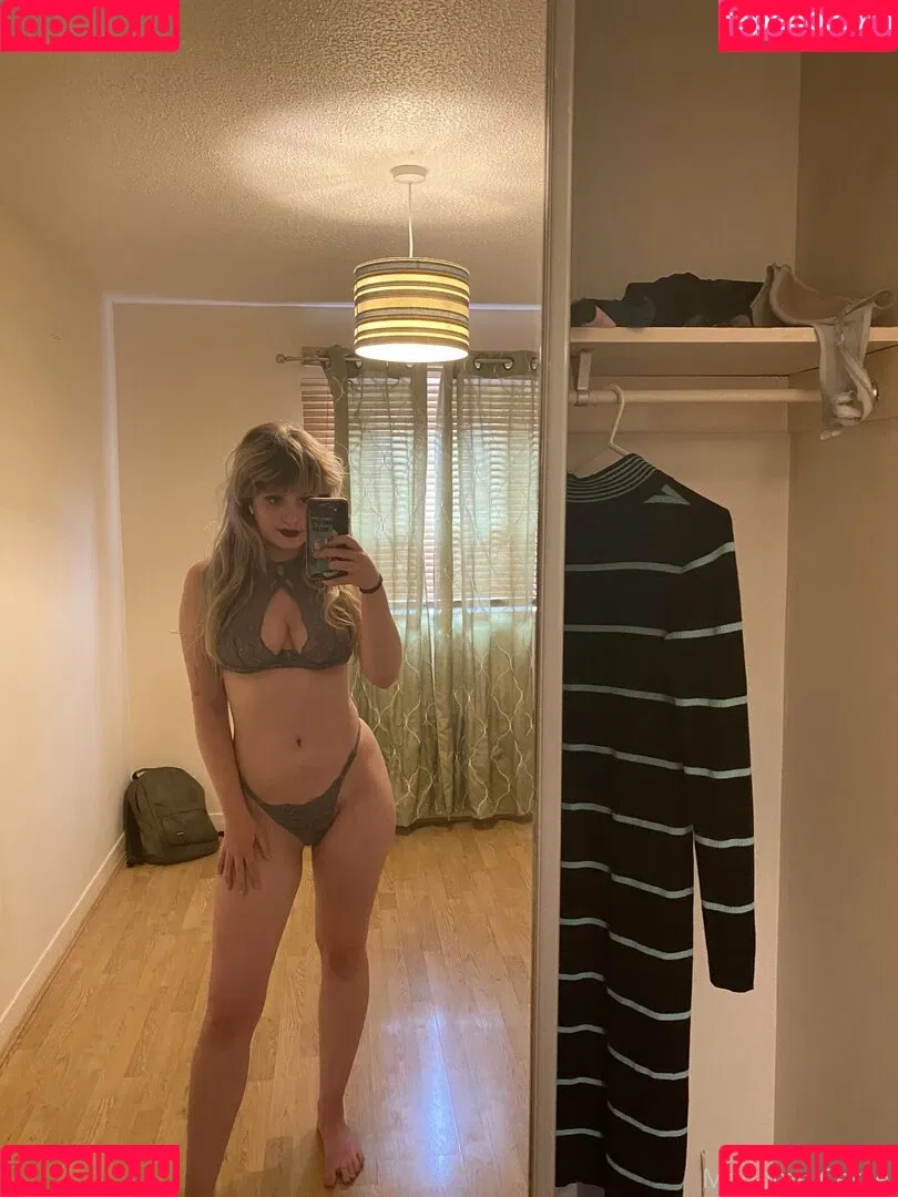 Madame Cersei Onlyfans Photo Gallery 