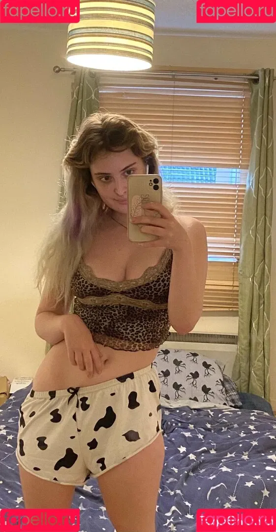 Madame Cersei Onlyfans Photo Gallery 