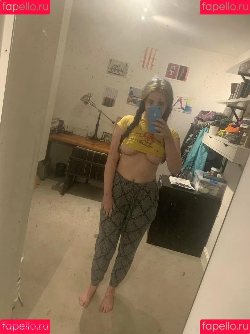 Madame Cersei Onlyfans Photo Gallery 