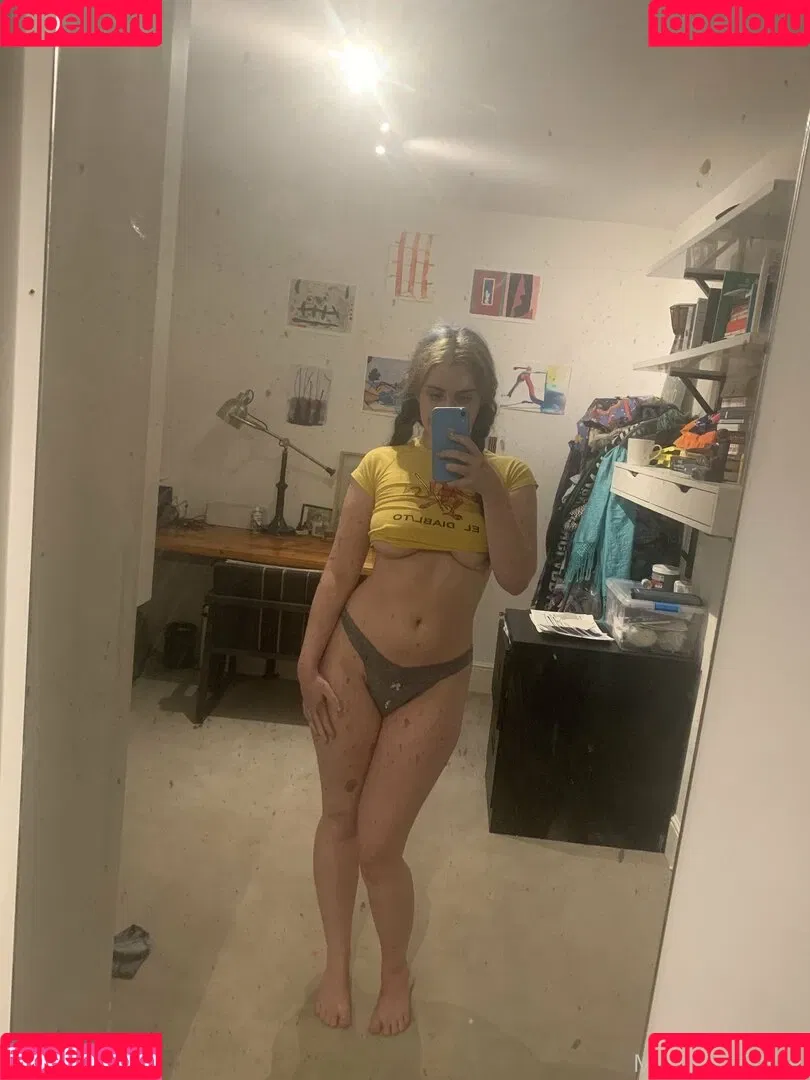 Madame Cersei Onlyfans Photo Gallery 