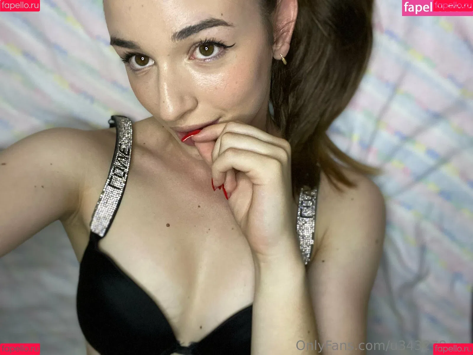 crln_carolyn Onlyfans Photo Gallery 
