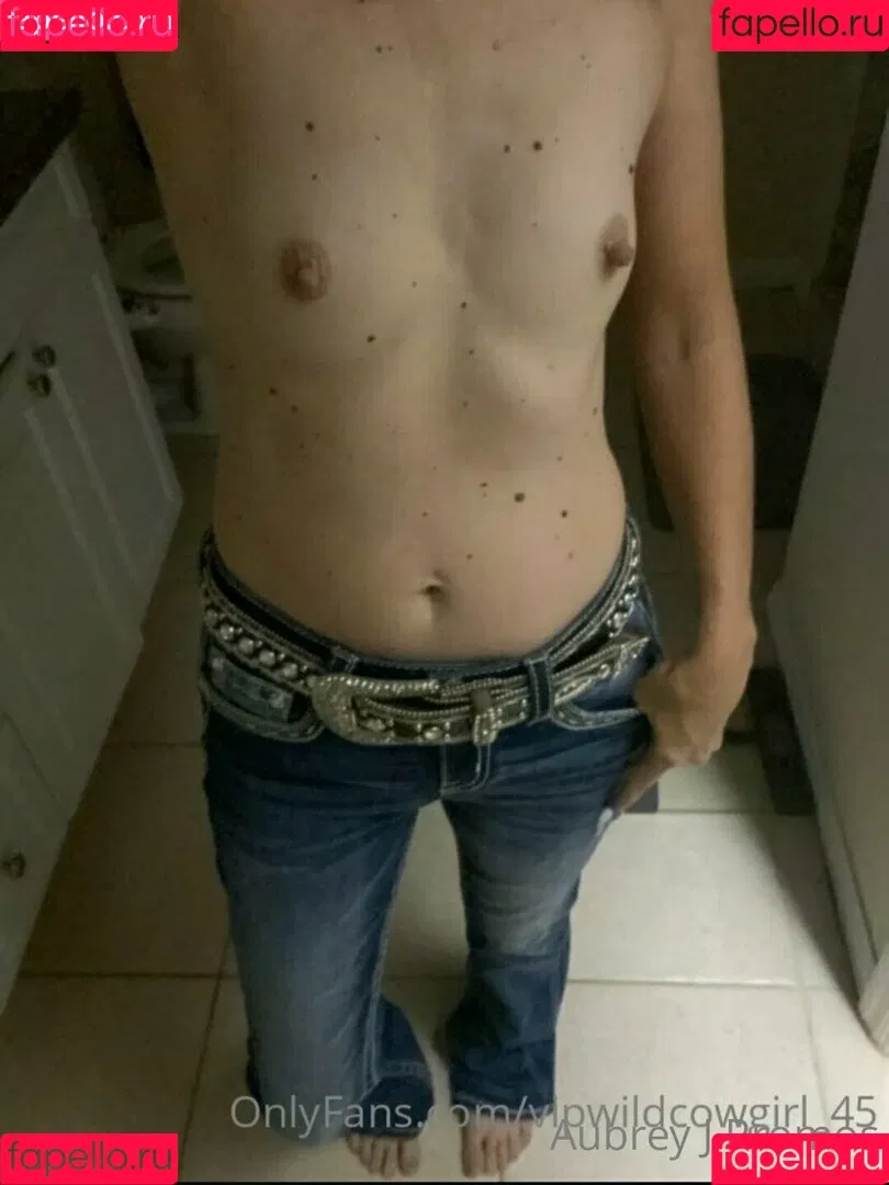 aubreyj20 Onlyfans Photo Gallery 