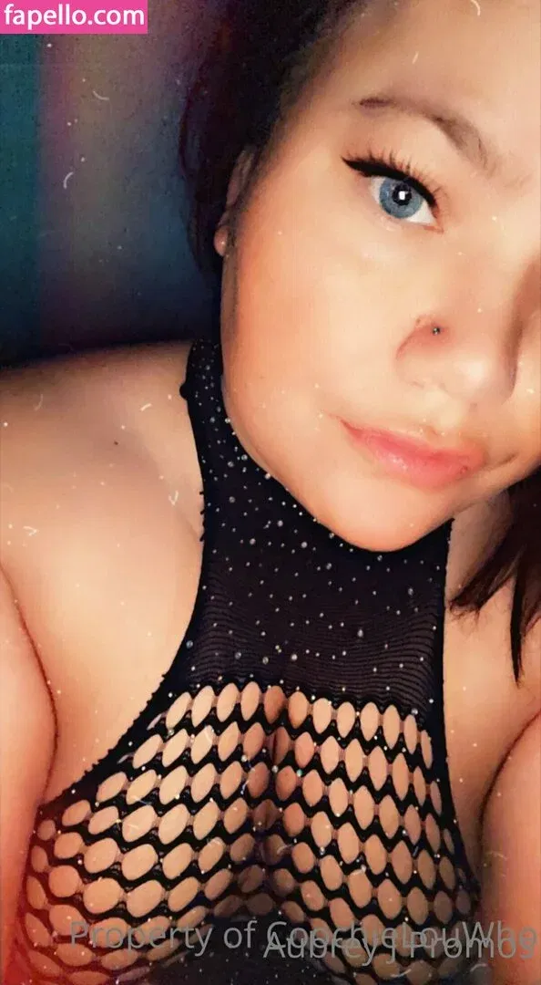 aubreyj20 Onlyfans Photo Gallery 