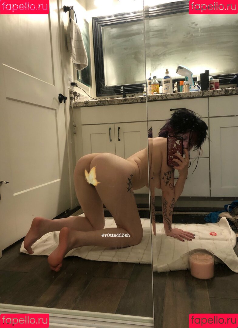 r0ttedfl3sh Onlyfans Photo Gallery 