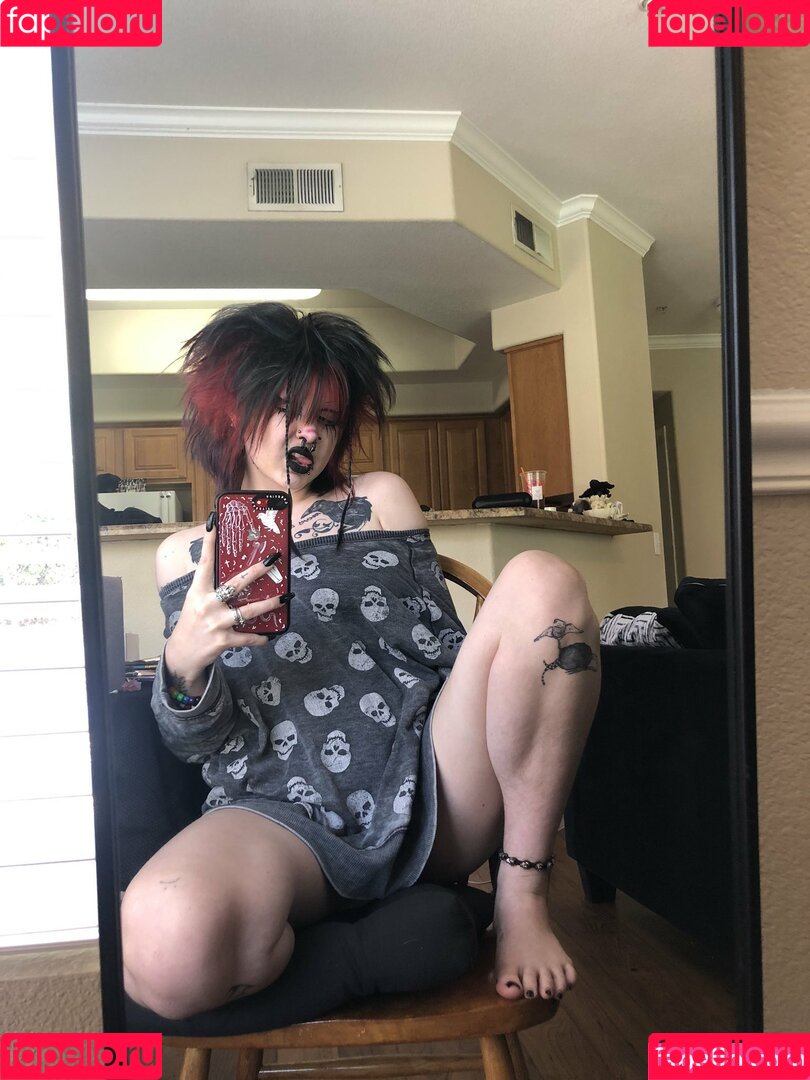 r0ttedfl3sh Onlyfans Photo Gallery 