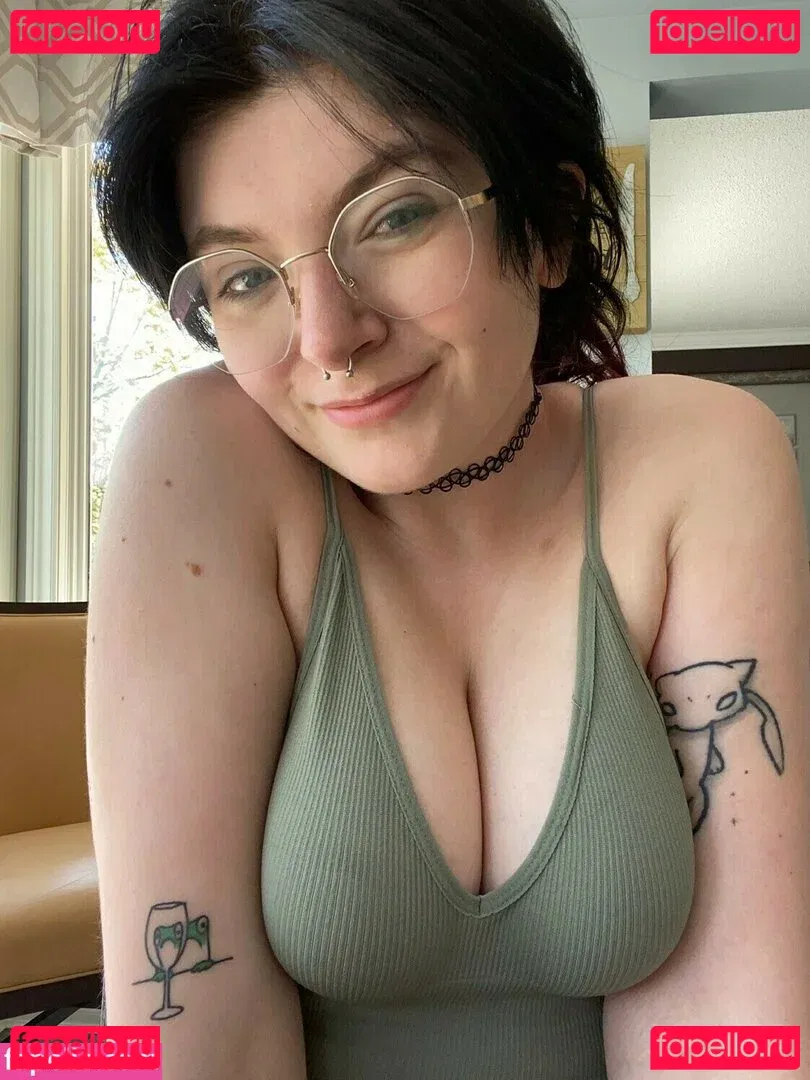 Urfriendaj Onlyfans Photo Gallery 