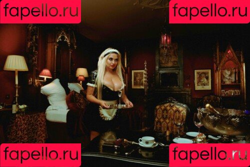 Lana Wolf Onlyfans Photo Gallery 