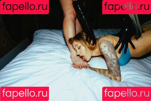 Lana Wolf Onlyfans Photo Gallery 