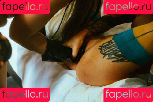 Lana Wolf Onlyfans Photo Gallery 