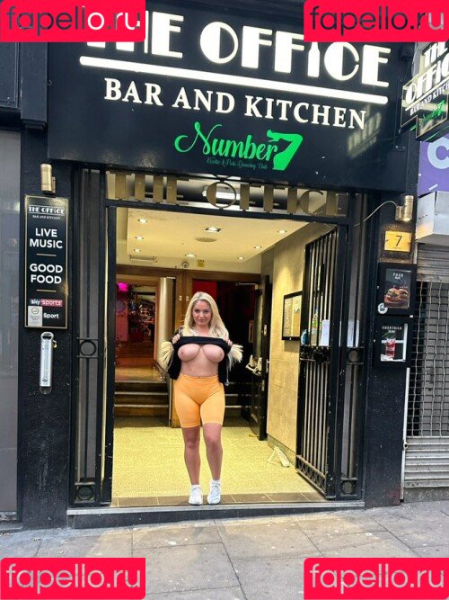 Lana Wolf Onlyfans Photo Gallery 