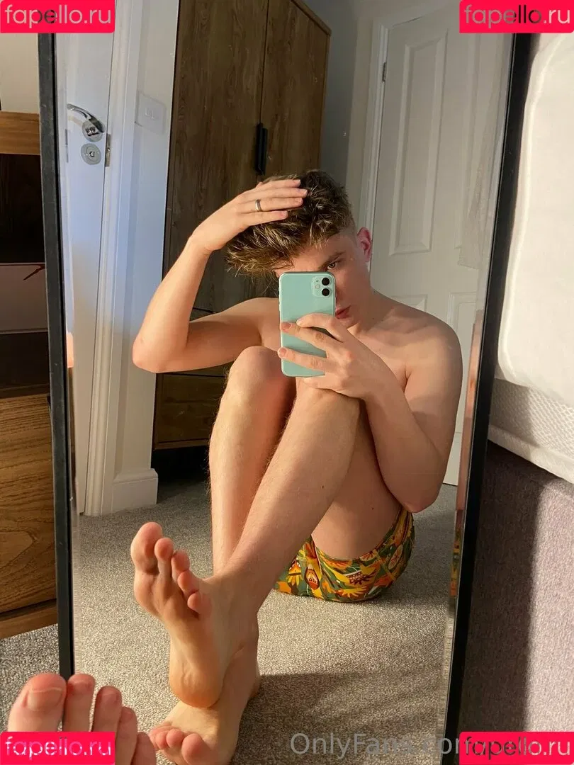 urghh Onlyfans Photo Gallery 