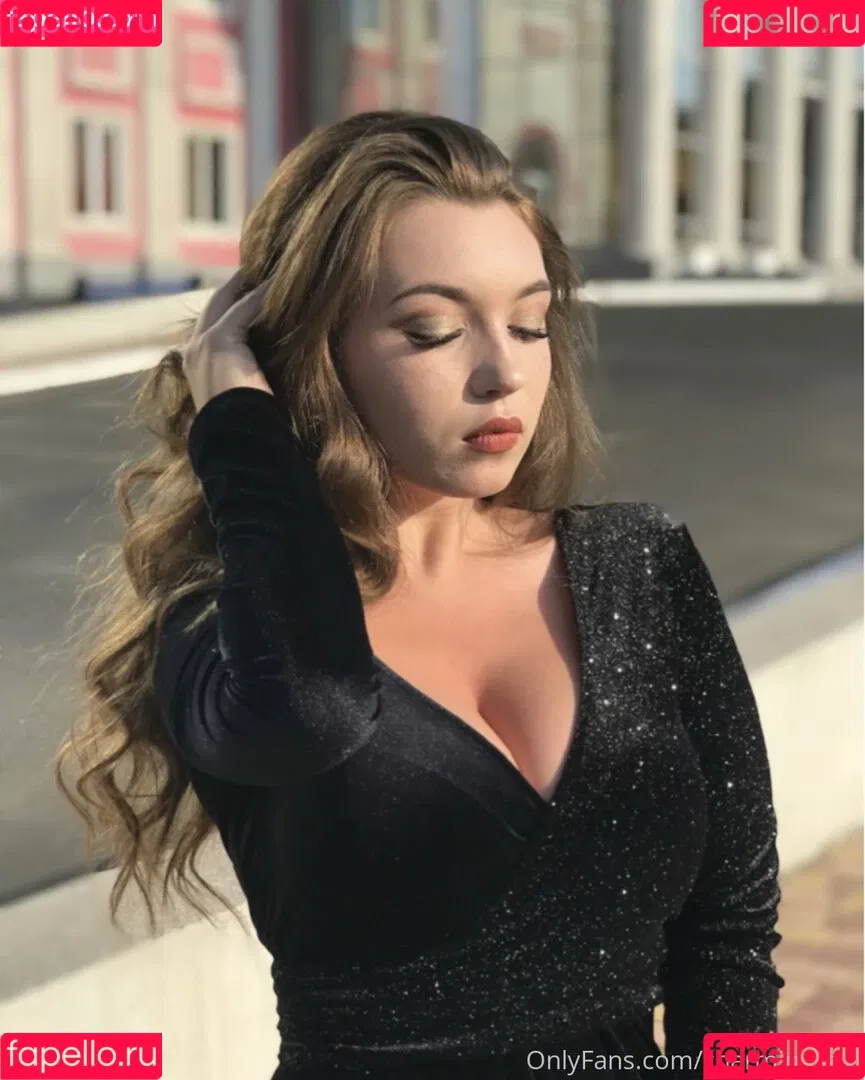 Milana Onlyfans Photo Gallery 