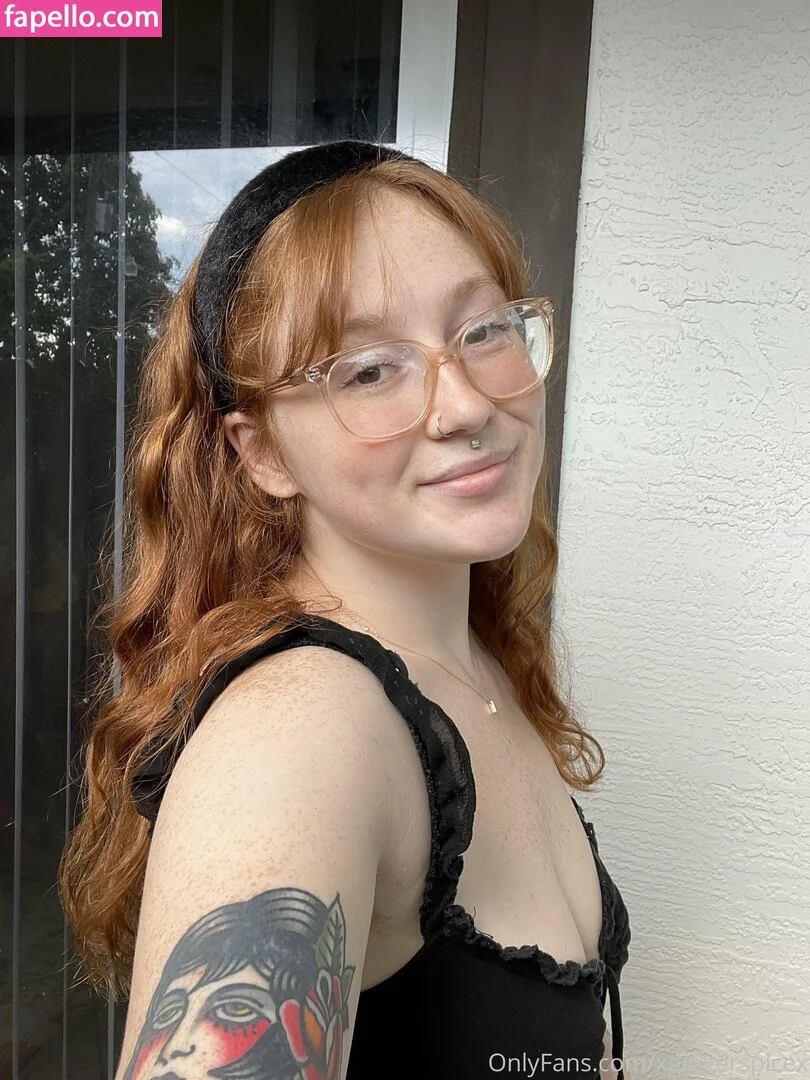 xgingerspicex Onlyfans Photo Gallery 