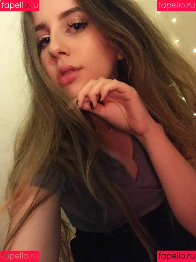 Violette Onlyfans Photo Gallery 