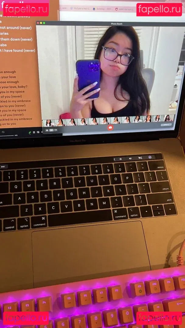 Fruitypoppin Onlyfans Photo Gallery 