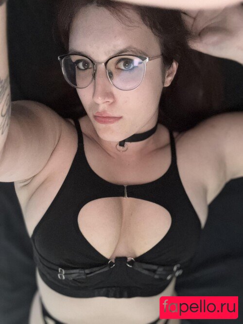 Larissa Mayer Nude Onlyfans Photo 36