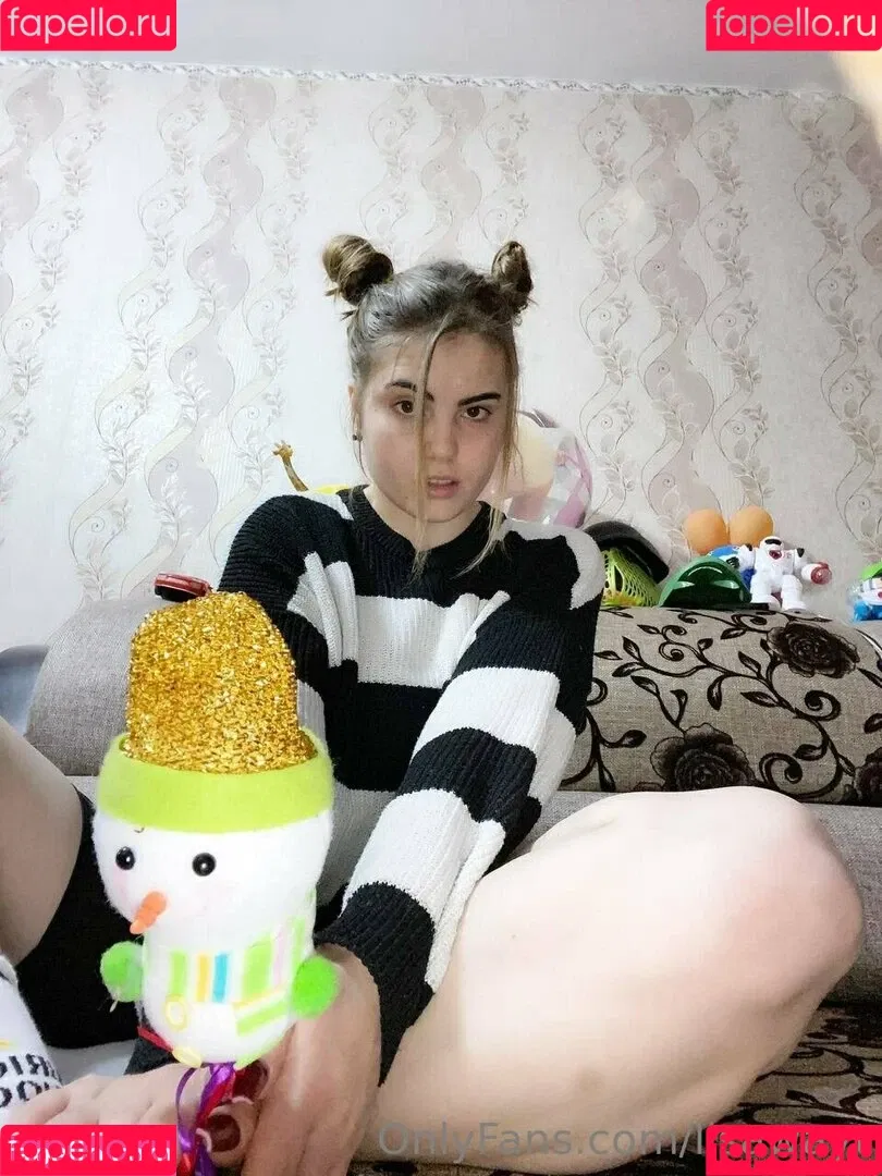 lisawayt Onlyfans Photo Gallery 